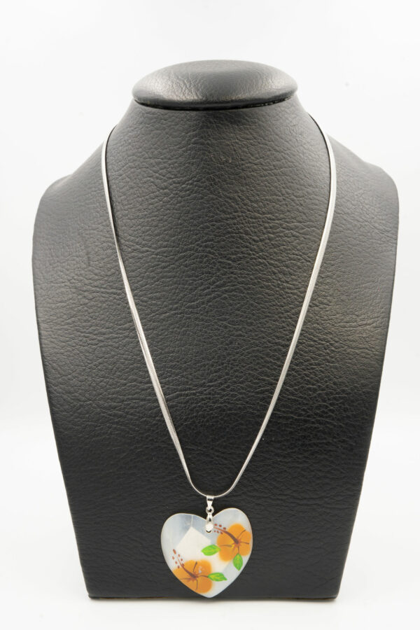 Pendentif Coquillage Peint